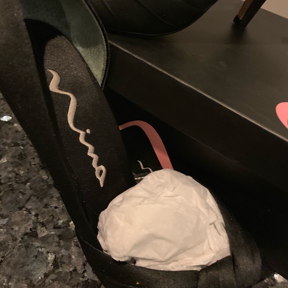 Nina Heels - Picture 3 of 5